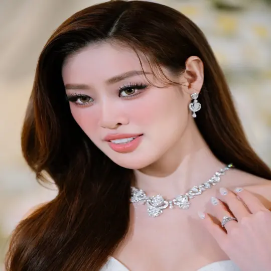 Những ảnh gái đẹp làm hình nền HD khiến tim rung động