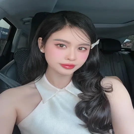 Ảnh avatar con gái xinh xắn khẳng định phong cách riêng