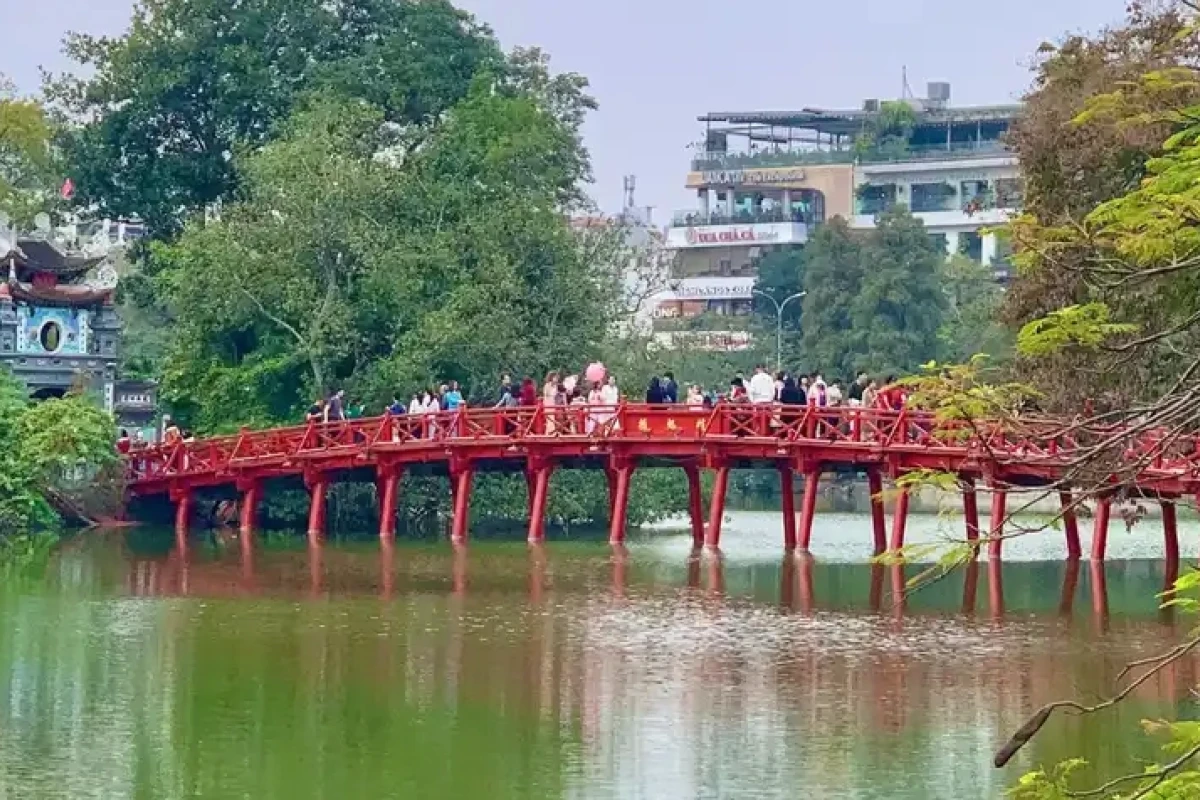 Khám phá 10 Di Tích Lịch Sử Nổi Bật Nhất Việt Nam