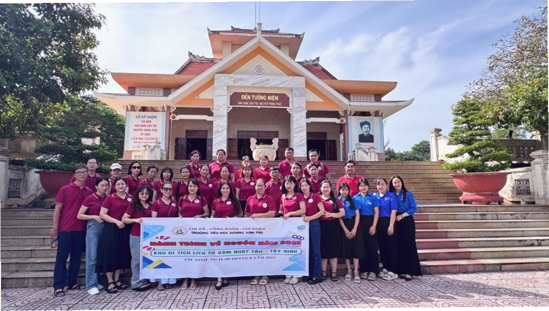 Ảnh chụp một góc của Vàm Nhựt Tảo