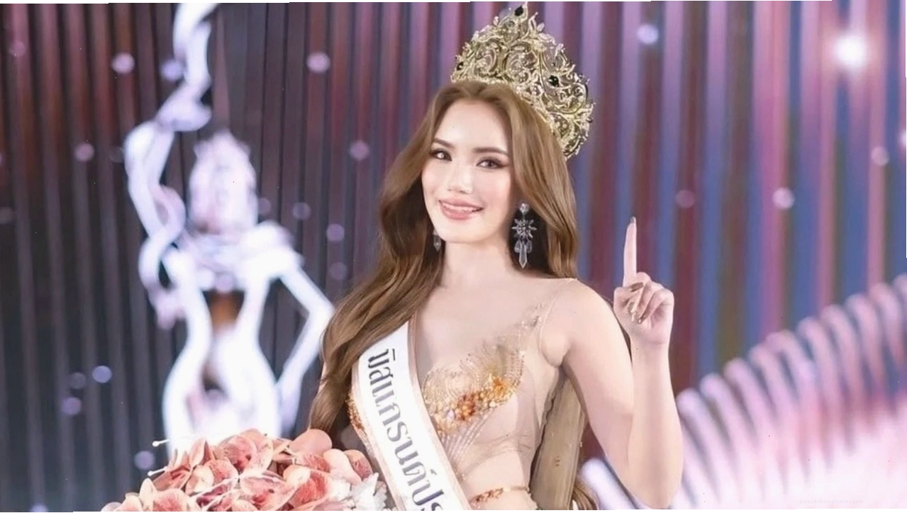 Baby Suphannee Noinuanthong bị tước danh hiệu chỉ sau một đêm đăng quang
