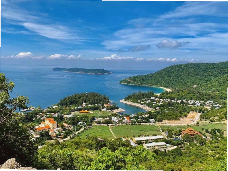 Bãi biển hoang sơ tuyệt đẹp tại Cù Lao Chàm