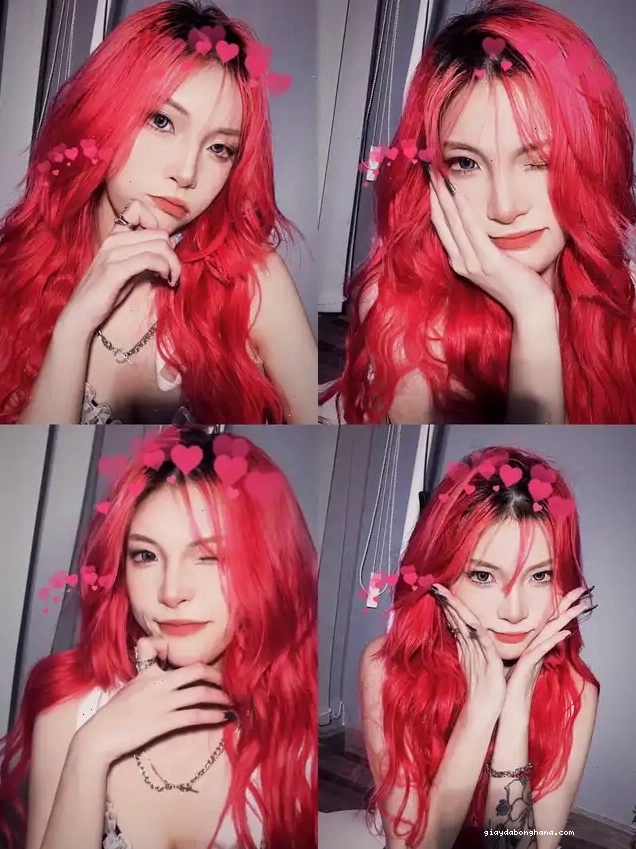 Bộ ảnh ghép cô gái tóc đỏ tạo nhiều dáng chụp avatar đáng yêu