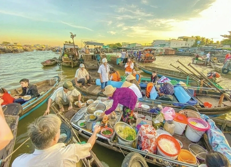 Cảnh quan xanh mát bao quanh Khu Di Tích Lịch Sử Giàn Gừa