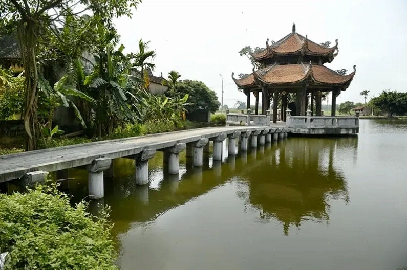 Chùa Nôm với kiến trúc cổ kính, là điểm đến tâm linh tại Hưng Yên