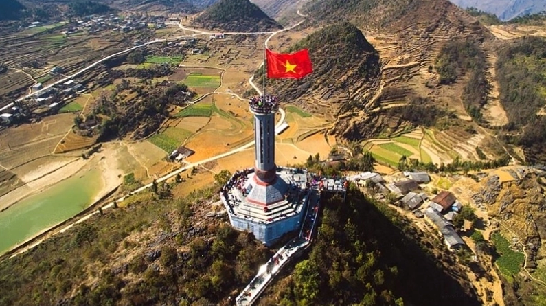 Cột cờ Lũng Cú, biểu tượng địa đầu Tổ quốc Việt Nam