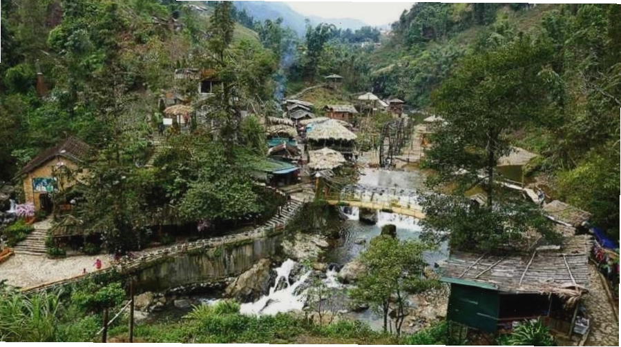 Cuộc sống bình dị tại Bản Cát Cát