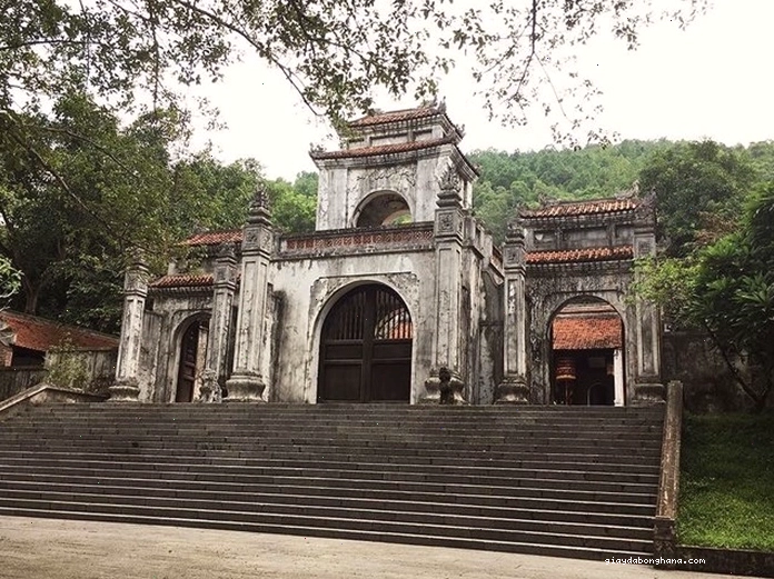 Đền thờ Bà Triệu - Nơi tôn vinh nữ tướng anh hùng