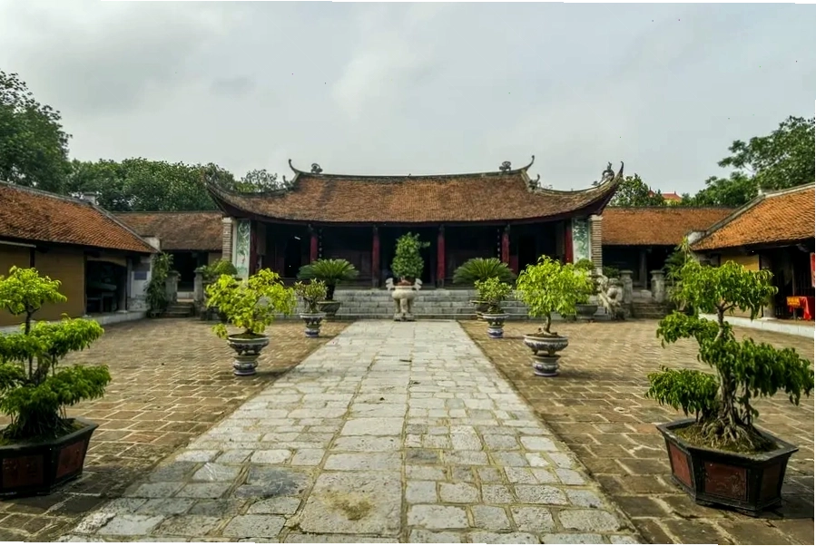 Di tích Ngự Triều Di Quy – Đình Cổ Loa
