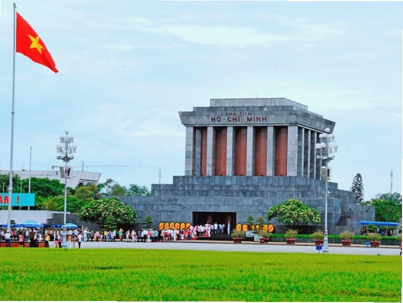 Lăng Chủ Tịch Hồ Chí Minh, di tích lịch sử ở Hà Nội