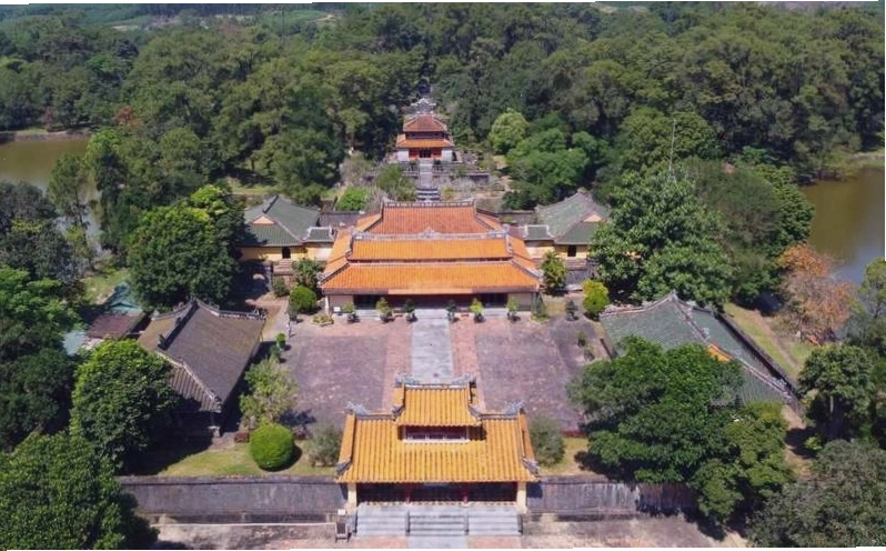 Lăng Minh Mạng uy nghi và bề thế