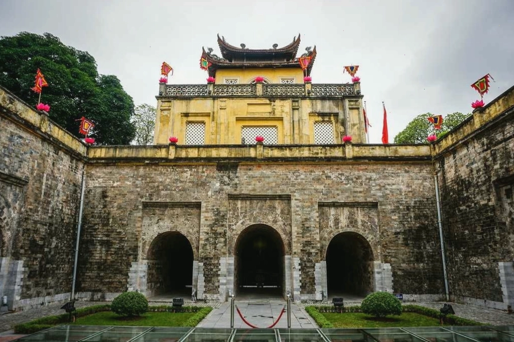 Một góc kiến trúc cổ kính tại Hoàng Thành Thăng Long