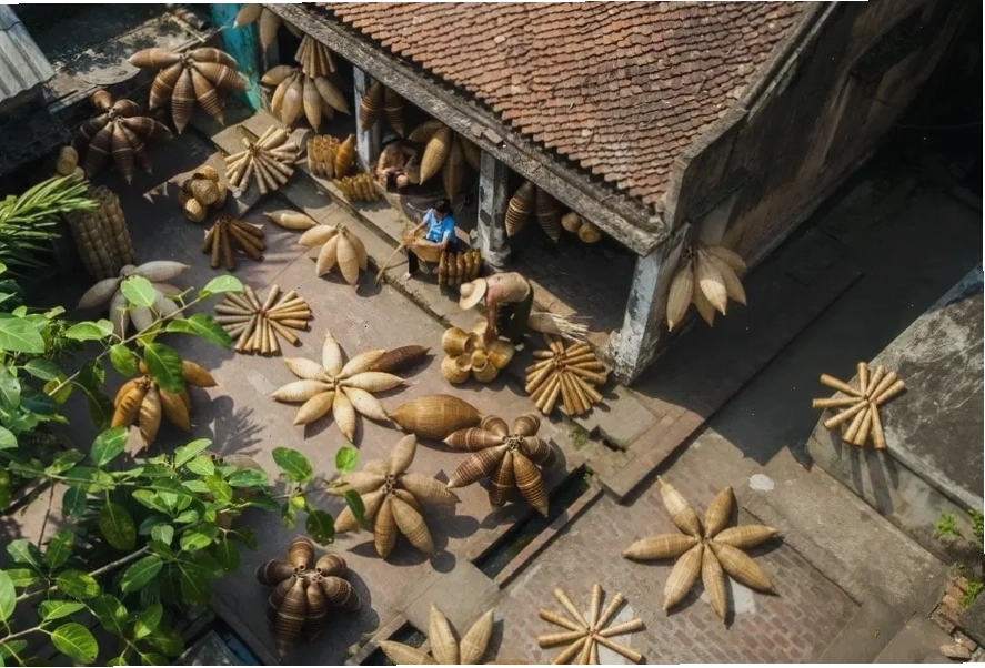 Một góc làng Thủ Sỹ, Hưng Yên với những ngôi nhà cổ kính