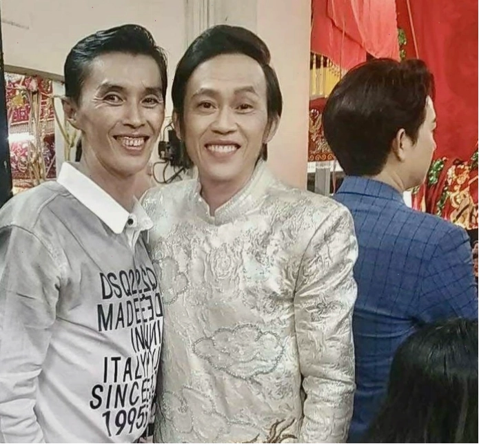 Nghệ sĩ tiễn đưa nghệ sĩ hài Bắc Hải về nơi an nghỉ cuối cùng
