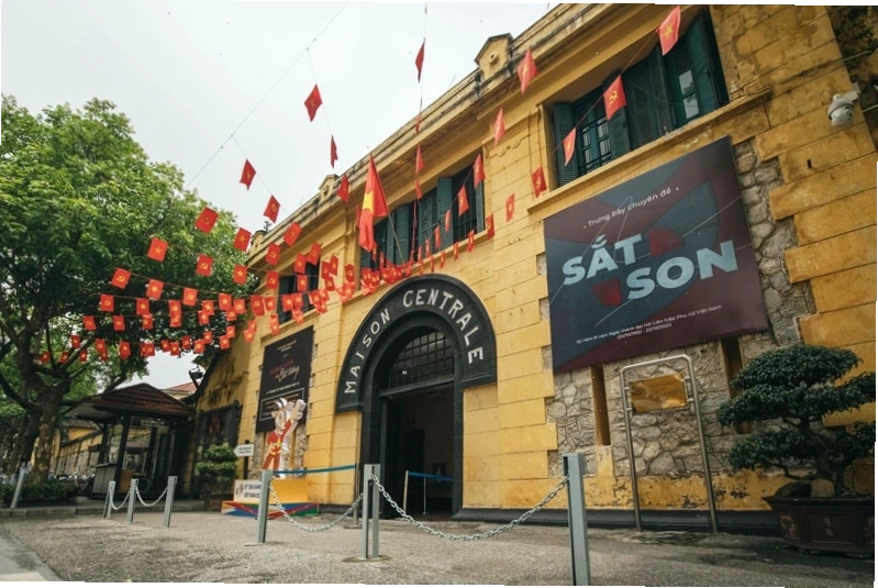 Nhà tù Hỏa Lò, di tích lịch sử ở Hà Nội ghi dấu tội ác chiến tranh