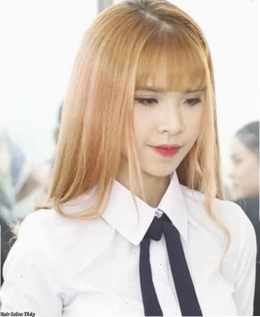 Sản phẩm chuyên dụng để hạ màu tóc vàng