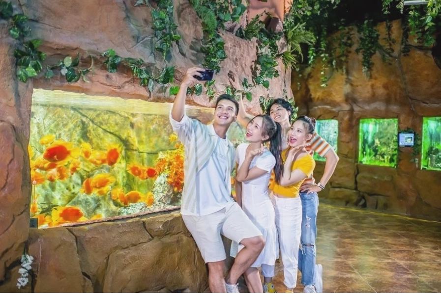 Toàn cảnh Hoàng Thành Thăng Long nhìn từ trên cao