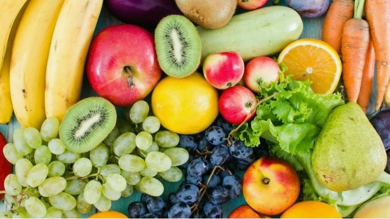 Tóc cần vitamin và dinh dưỡng để phát triển khỏe mạnh