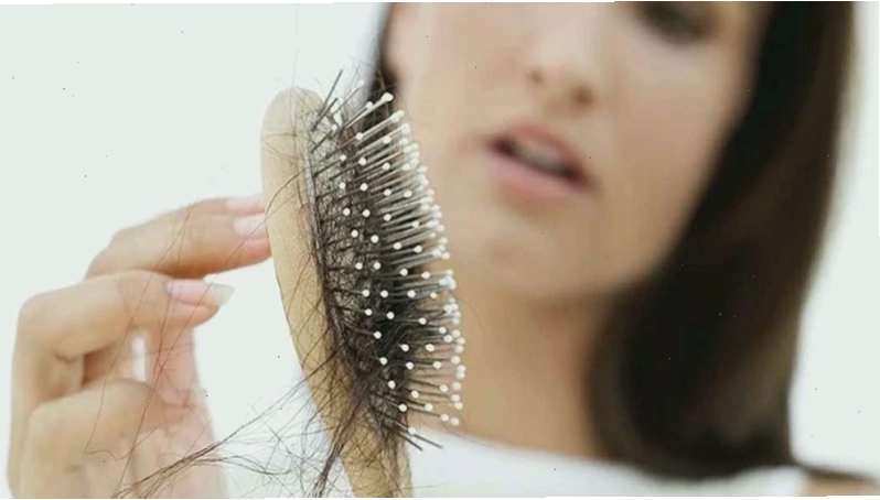 Tóc dầu bết dính cần được chăm sóc đúng cách