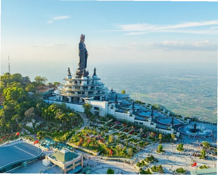 Vẻ đẹp hùng vĩ của Vườn quốc gia Ba Vì