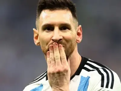 Messi meme bùng nổ hài hước qua bộ sưu tập ảnh nghệ thuật