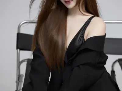 Bộ ảnh Quỳnh Kool khoe nhan sắc ngọt ngào đầy cuốn hút