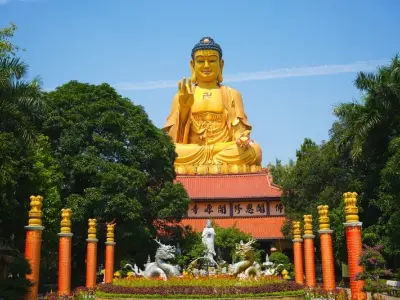 Cùng chiêm ngưỡng vẻ đẹp cổ kính của Chùa Khai Nguyên