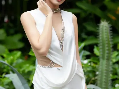 Tổng hợp ảnh diễn viên Minh Khuê nhẹ nhàng, thanh lịch