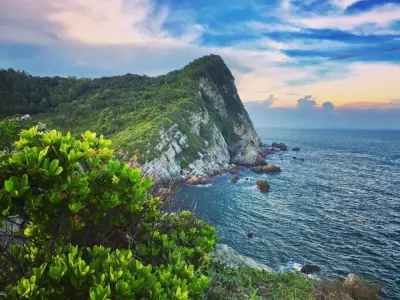 Khám phá vẻ đẹp hoang sơ của đảo Quan Lạn yên bình