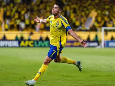 Bộ ảnh Cristiano Ronaldo huyền thoại sống làng túc cầu