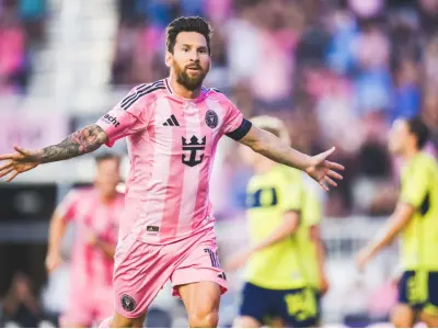 Lionel Messi huyền thoại sống của làng túc cầu thế giới