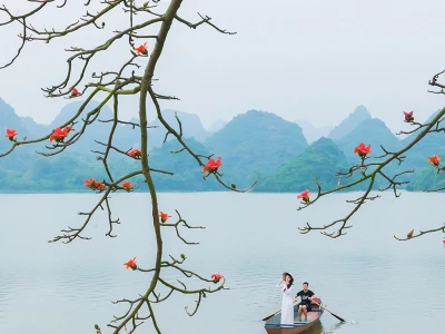 Hồ Quan Sơn - Vẻ đẹp sơn thủy hữu tình yên bình và lãng mạn